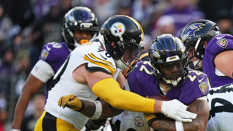 Steelers LB TJ Watt hospitalized after experiencing discomfort in his lungs