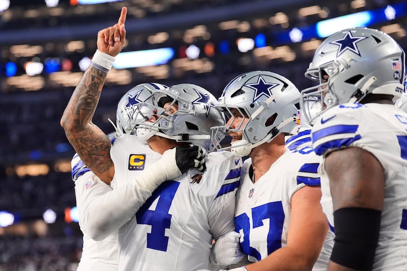 Dak Prescott rallies Cowboys from 21 down to beat Eagles 24-21 after breaking Tony Romo's record