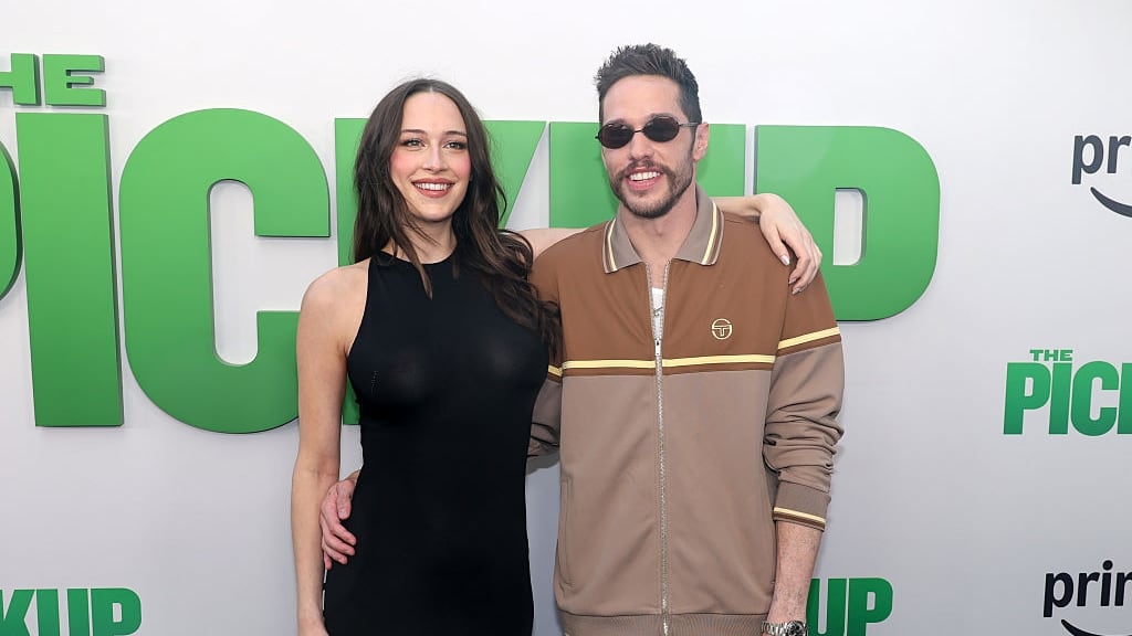 Elsie Hewitt and Pete Davidson