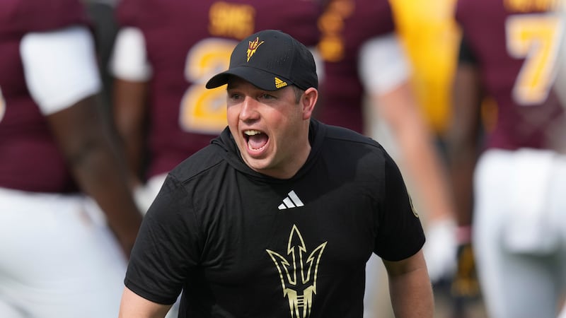Arizona State coach Kenny Dillingham signs 5-year extension averaging $7.5M a year, AP source says